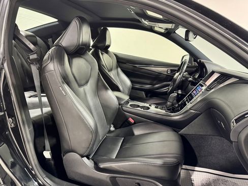 Used 2019 INFINITI Q60 3.0t Luxe image 22