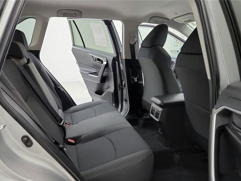 Certified 2023 Toyota RAV4 LE image 30