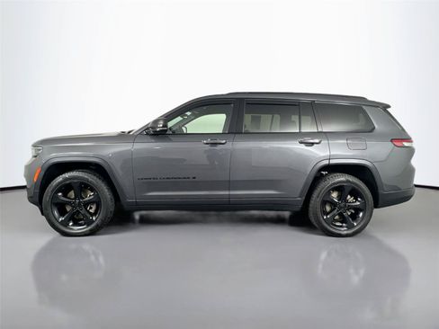 Used 2021 Jeep Grand Cherokee L Laredo AWD/4WD image 3