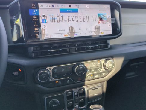 New 2026 Jeep Gladiator Willys image 12