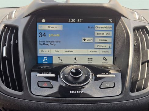 Used 2019 Ford Escape Titanium w/ U9j03 - Titanium Tow Package AWD/4WD image 16