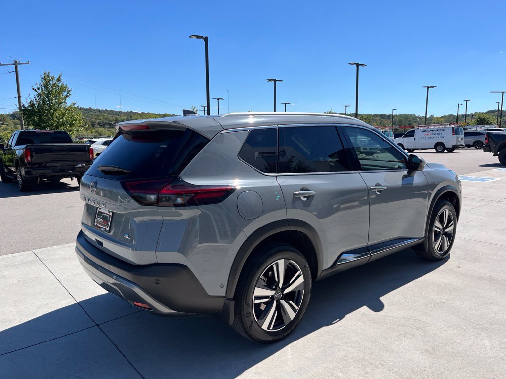 Used 2023 Nissan Rogue SL w/ SL Premium Package FWD image 22
