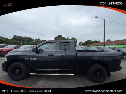 Used 2016 RAM 1500 Express AWD/4WD image 2
