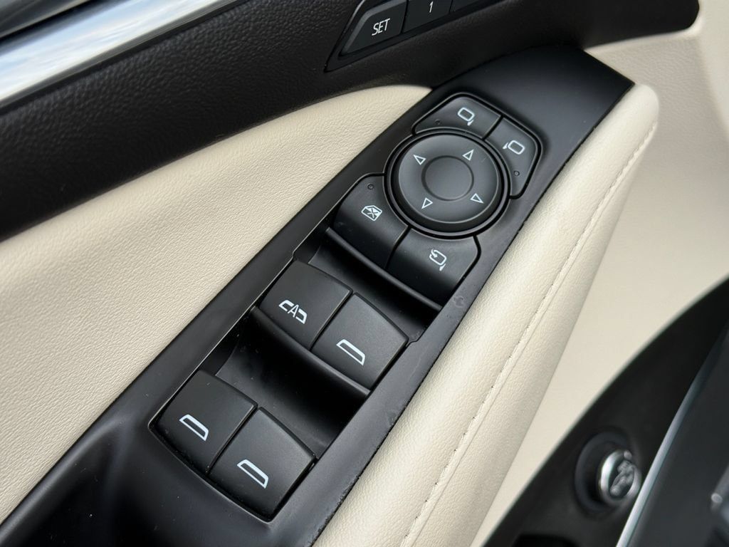 Used 2024 Buick Enclave Avenir w/ LPO, Floor Liner Package FWD image 27