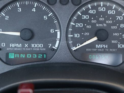 Used 2003 Chevrolet S10 Pickup LS RWD image 17