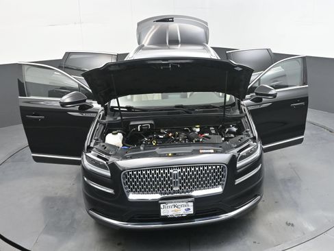 Used 2023 Lincoln Nautilus AWD w/ Premium Package image 42