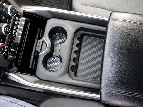 Used 2022 RAM 3500 Big Horn w/ Level C Equiment Group image 15