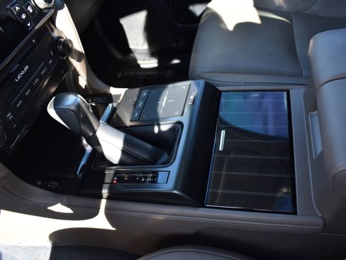 Used 2022 Lexus GX 460 Luxury image 24