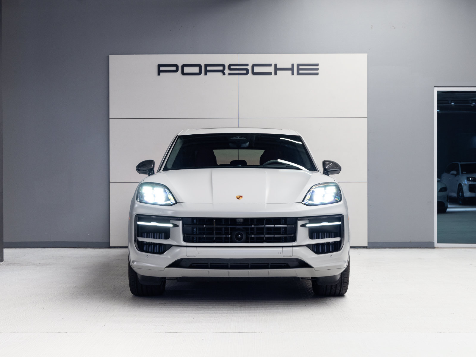 Certified 2026 Porsche Cayenne GTS AWD/4WD image 10
