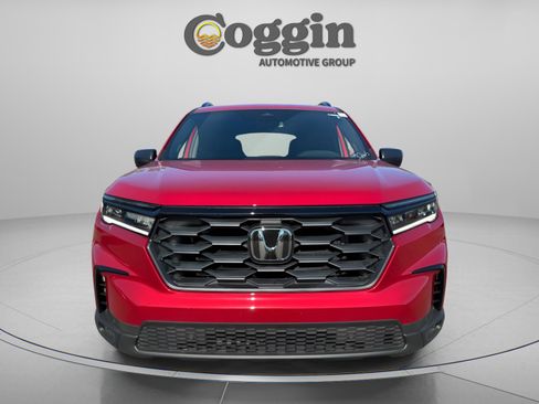 New 2025 Honda Pilot Sport image 8