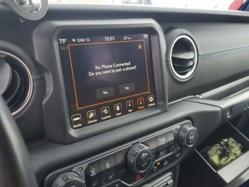 Used 2022 Jeep Wrangler Unlimited Rubicon 4xe w/ Steel Bumper Group image 17