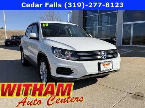 Used 2017 Volkswagen Tiguan Limited w/ Alloy Wheels Package AWD/4WD image 1