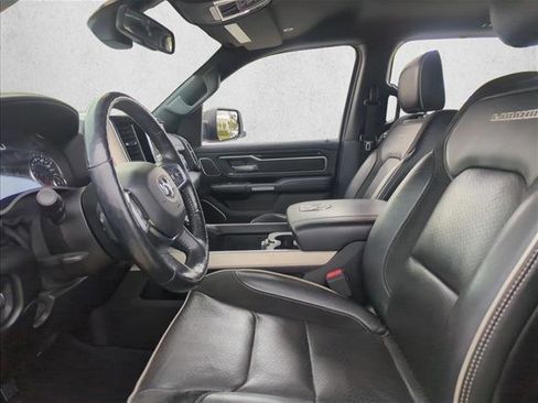 Used 2019 RAM 1500 Laramie image 12