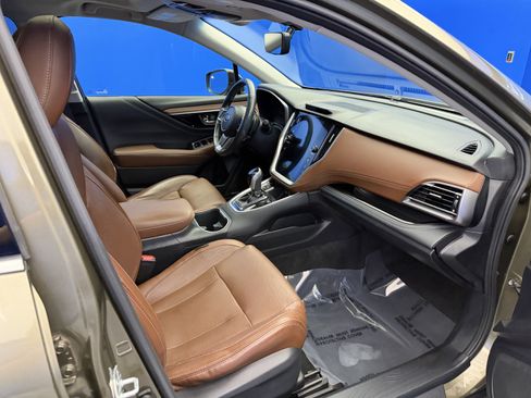 Used 2021 Subaru Outback Touring w/ Popular Package #2 AWD/4WD image 24