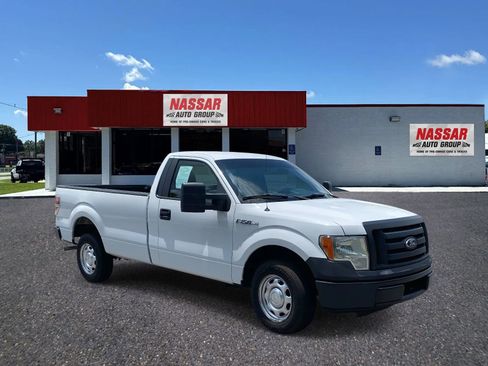 Used 2010 Ford F150 XL image 3