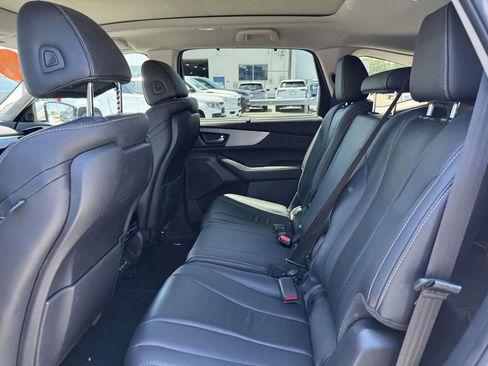 Used 2023 Acura MDX SH-AWD w/ Technology Package image 14