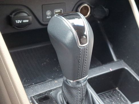 Used 2017 Hyundai Tucson Sport image 14