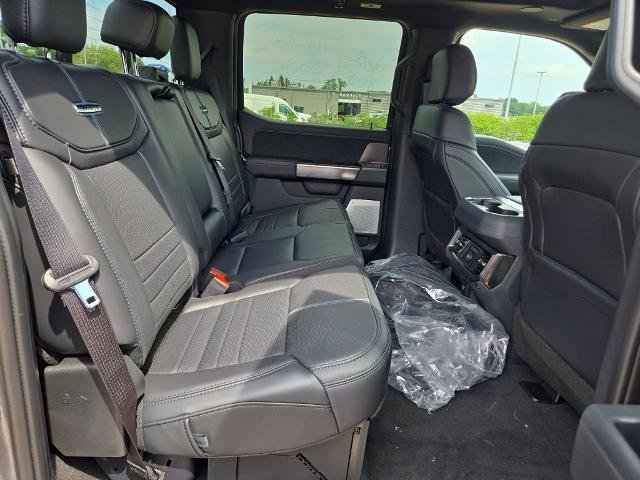 New 2026 Ford F250 Platinum w/ Tremor Off-Road Package AWD/4WD image 42