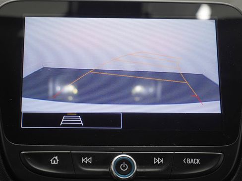 Used 2021 Chevrolet Malibu LT FWD image 15