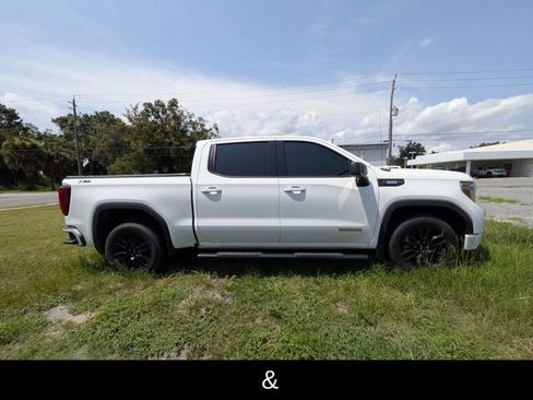 Used 2021 GMC Sierra 1500 Elevation w/ X31 Off-Road Package AWD/4WD image 3