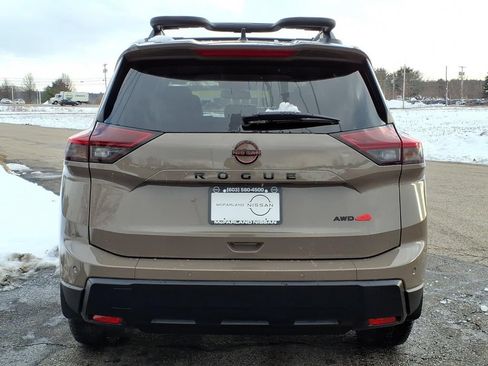 New 2026 Nissan Rogue SV w/ Rock Creek Premium Package AWD/4WD image 5