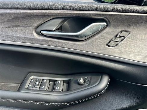 New 2024 Jeep Grand Cherokee Limited 4xe AWD/4WD image 14