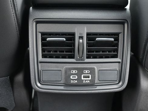 New 2026 Subaru Forester Premium AWD/4WD image 43
