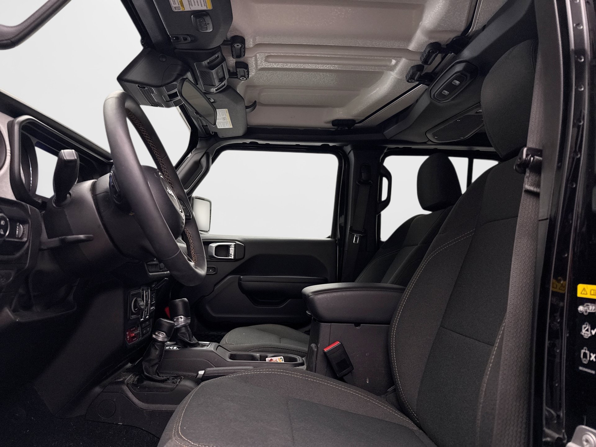 Used 2024 Jeep Gladiator Sport AWD/4WD image 9