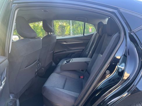 Used 2025 Toyota Camry LE w/ Convenience Package FWD image 12