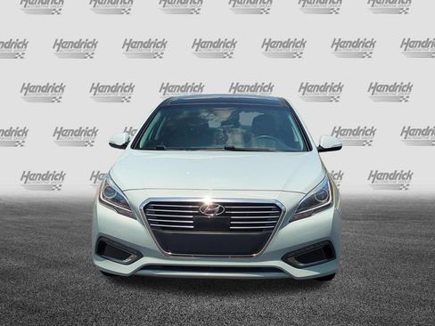 Used 2016 Hyundai Sonata Limited w/ Option Group 02 FWD image 3