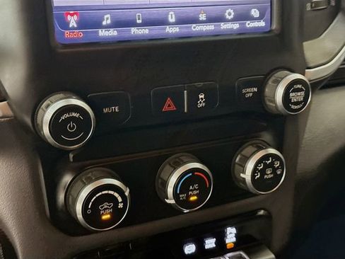 Used 2019 RAM 2500 Big Horn image 15