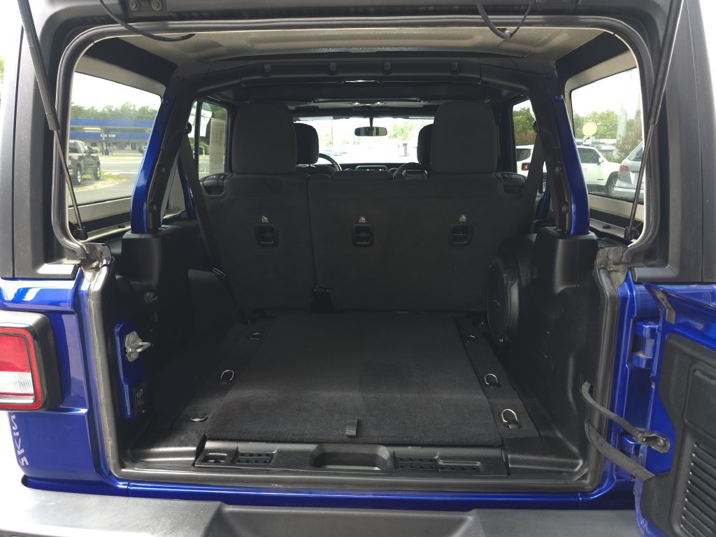 Used 2020 Jeep Wrangler Unlimited Sport AWD/4WD image 13