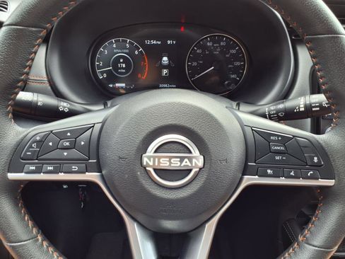 Certified 2024 Nissan Kicks SR image 24