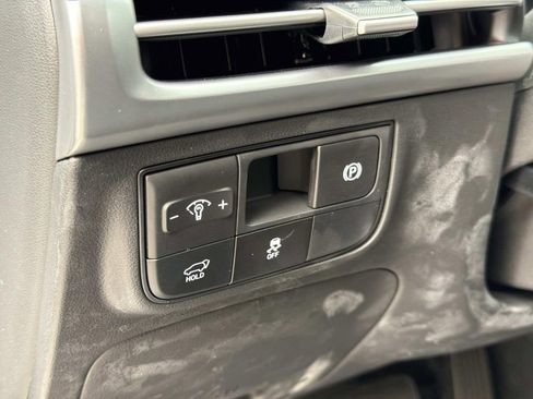 New 2026 Hyundai Tucson Limited image 21