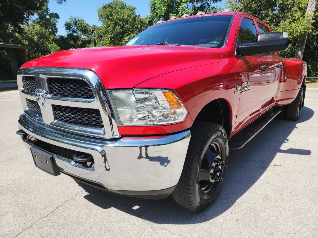 Used 2018 RAM 3500 Tradesman w/ Chrome Appearance Group AWD/4WD image 3