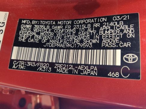 Used 2021 Toyota Corolla LE image 33