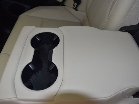 Certified 2025 BMW X3 xDrive30i AWD/4WD image 17