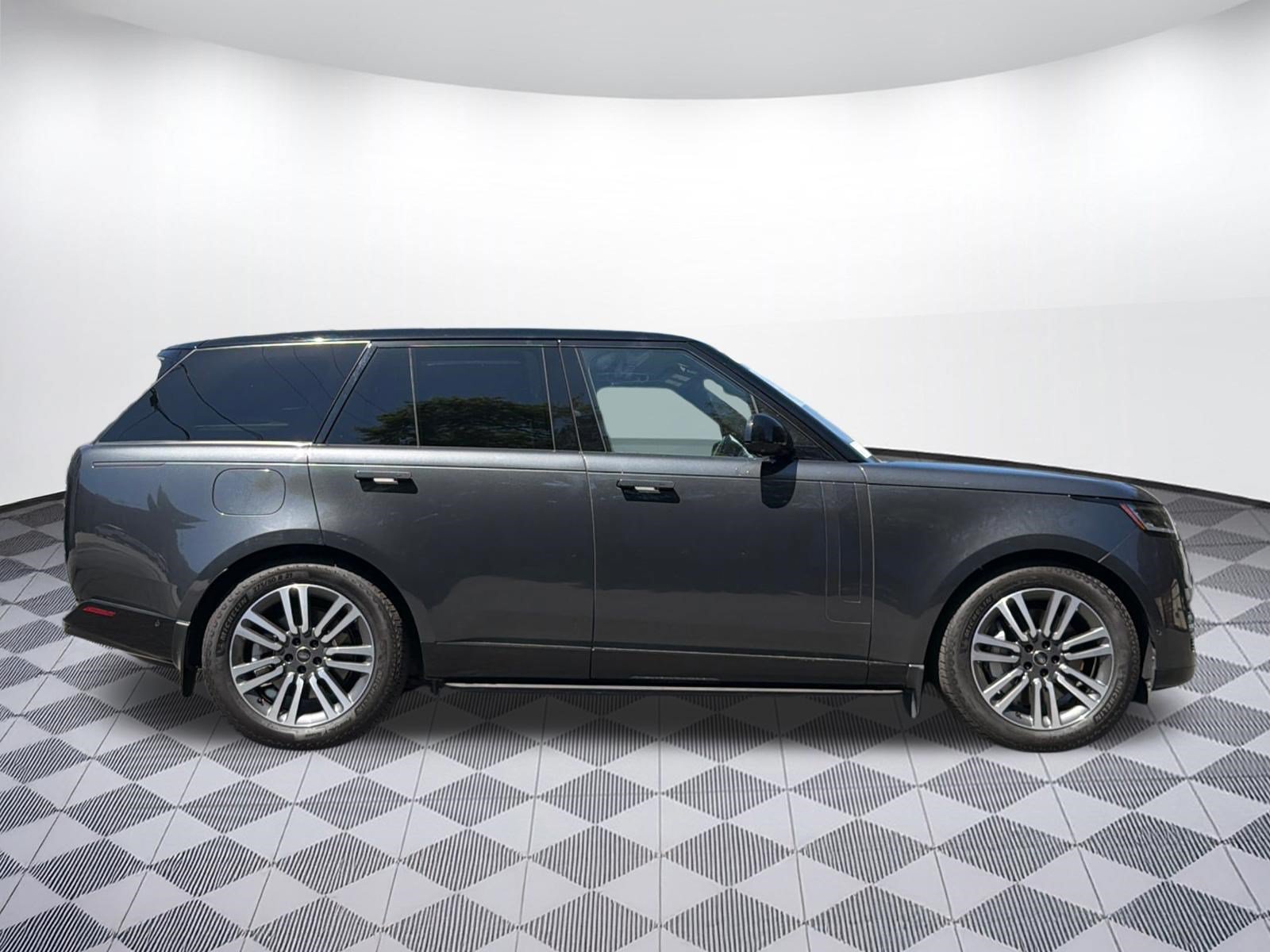 Certified 2023 Land Rover Range Rover SE AWD/4WD image 8