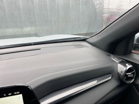 Used 2025 Chevrolet Equinox LT image 34