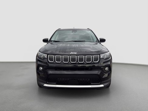 Used 2022 Jeep Compass Limited AWD/4WD image 2