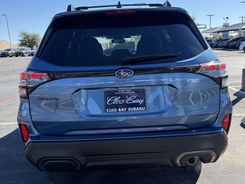 Used 2025 Subaru Forester Limited image 6