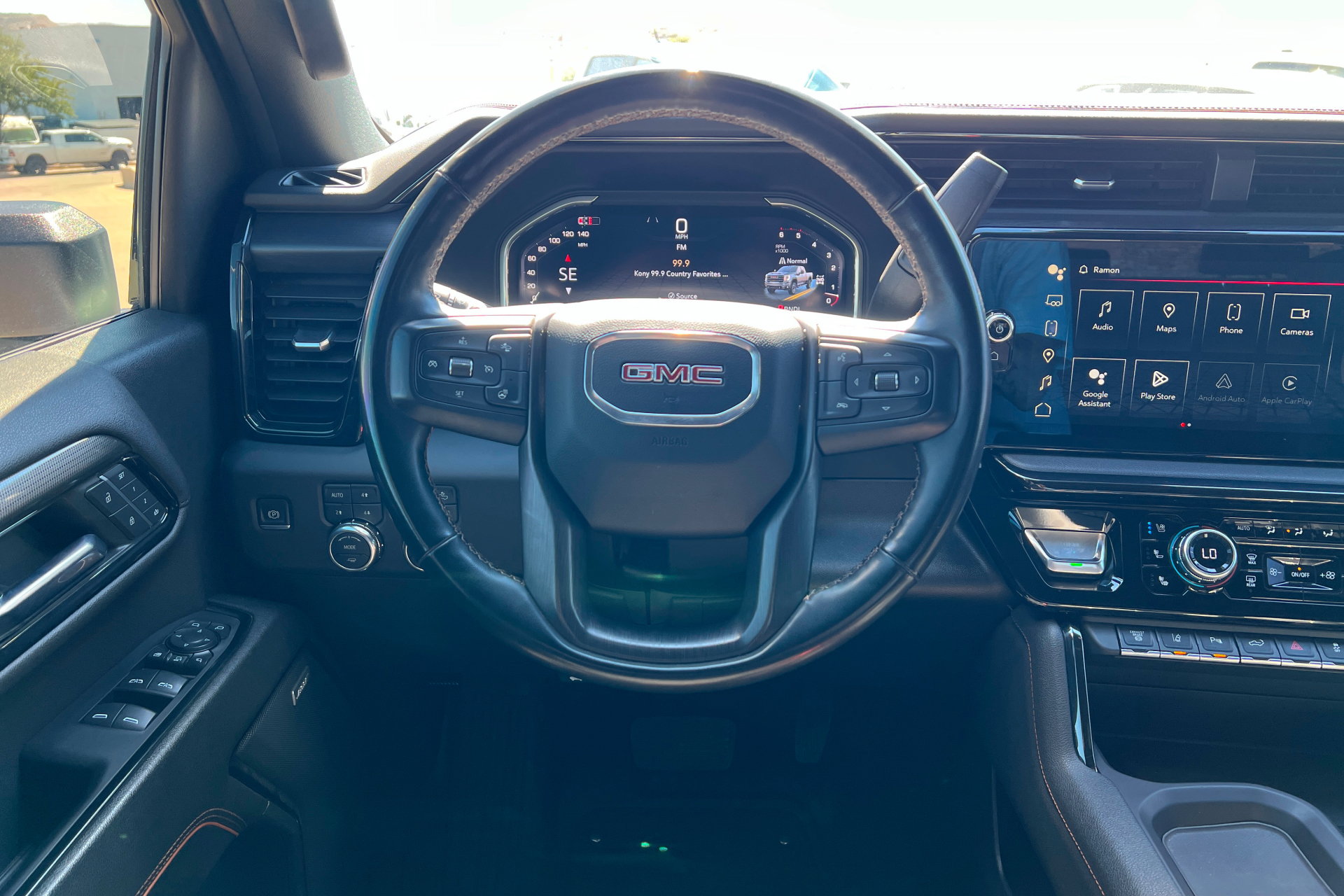 Used 2024 GMC Sierra 3500 AT4 AWD/4WD image 13