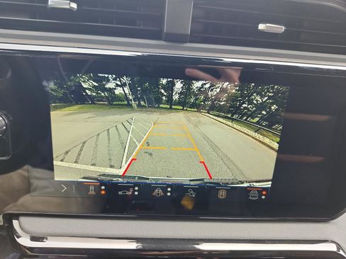 New 2026 GMC Sierra 1500 AT4 w/ AT4 Premium Package image 22