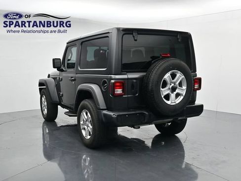 Used 2023 Jeep Wrangler Sport AWD/4WD image 5