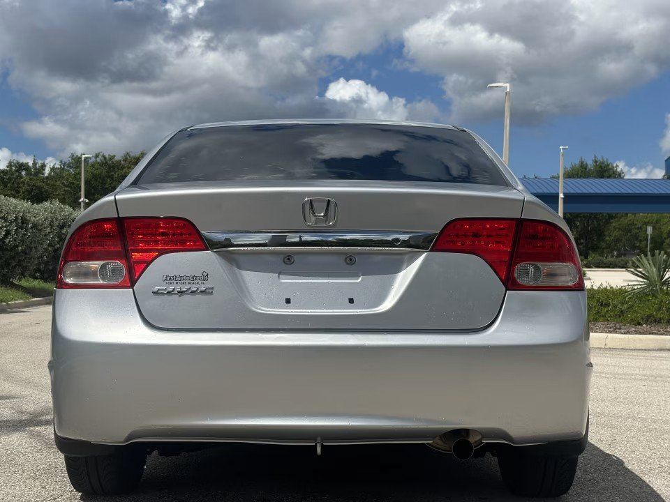 Used 2010 Honda Civic LX image 7