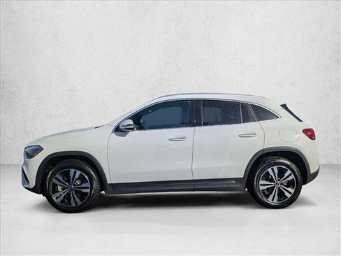 Certified 2026 Mercedes-Benz GLA 250 image 9