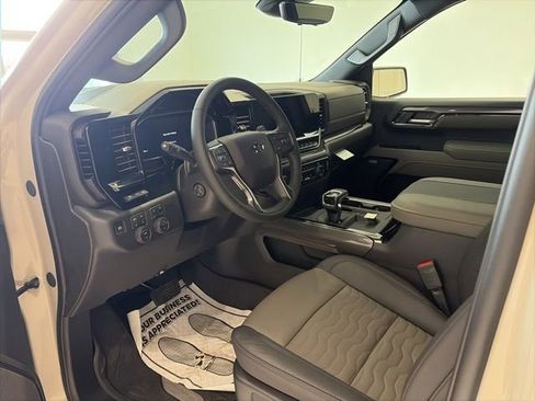 New 2026 Chevrolet Silverado 1500 ZR2 AWD/4WD image 9