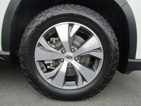 Used 2022 Subaru Ascent Premium w/ Convenience Package image 8