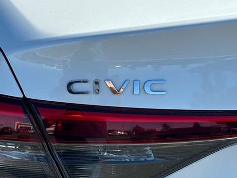 Used 2024 Honda Civic EX image 25