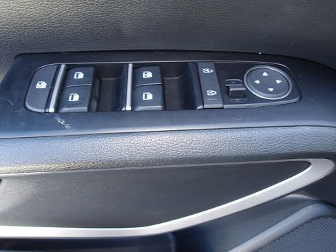 New 2025 Kia Soul S image 14